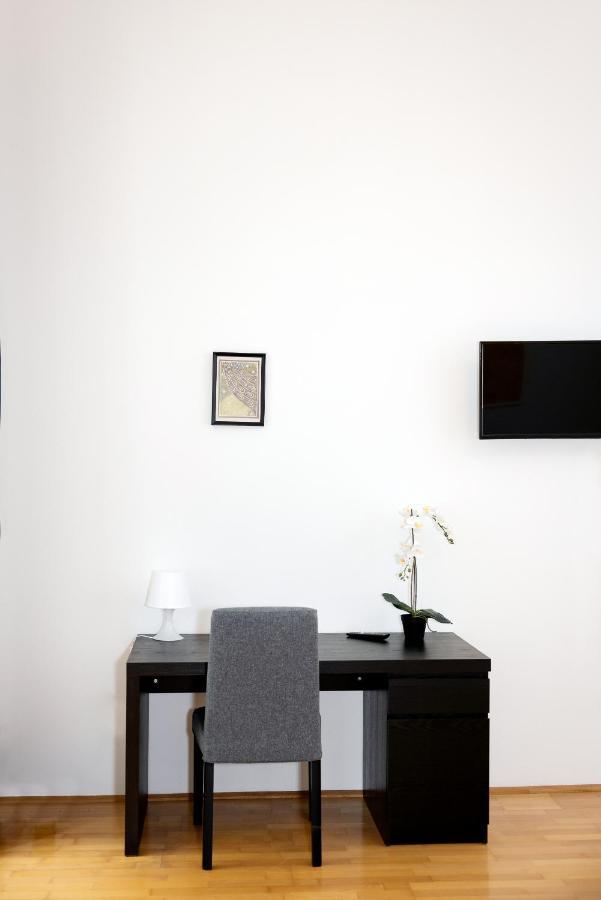 Premium 80 M2 Apartment - Free Parking Wien Eksteriør bilde