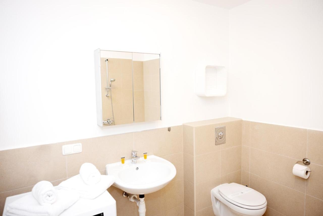 Premium 80 M2 Apartment - Free Parking Wien Eksteriør bilde